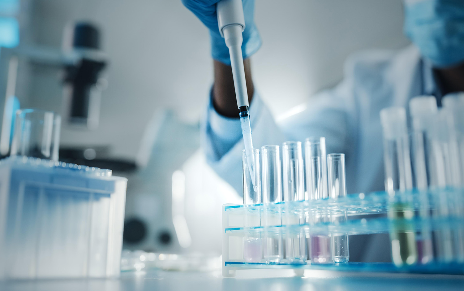 Одна платформа AEM для просування флагманського продукту на глобальному рівні різними мовами 